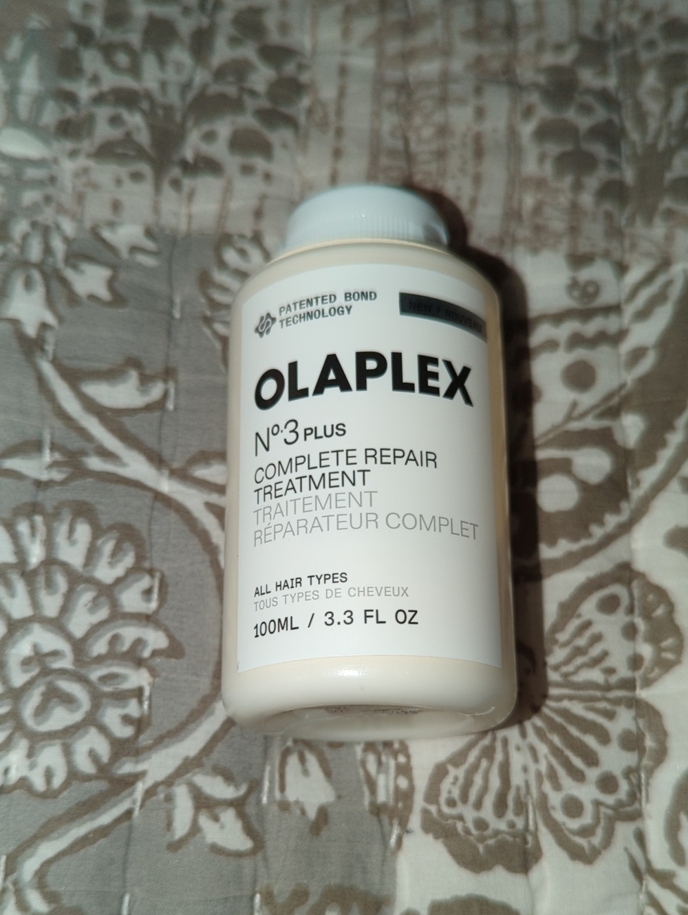 OLAPLEX No.3 Plus Complete Repair Treatment — White